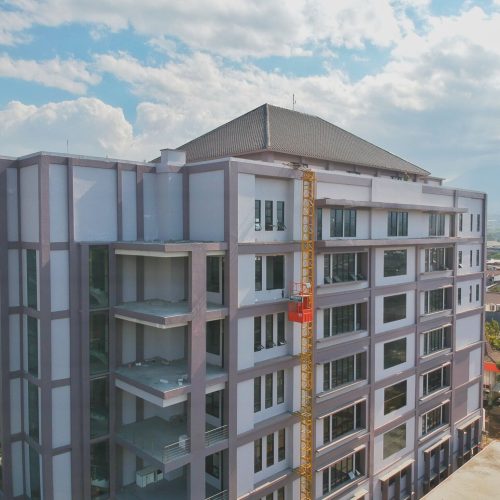 Sewa Lift Barang Kota Manado | Sulawesi Utara | 0851-3479-6001